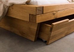 INNSBRUCK #240 Letto A Travi In Legno Di Quercia Selvatica - Con Cassettone - Oliato / Natur 140x200 17 INNSBRUCK #240 Letto A Travi In Legno Di Quercia Selvatica - Con Cassettone - Oliato / Natur 140x200 -Massivmoebel24 06 634 206 0240 05