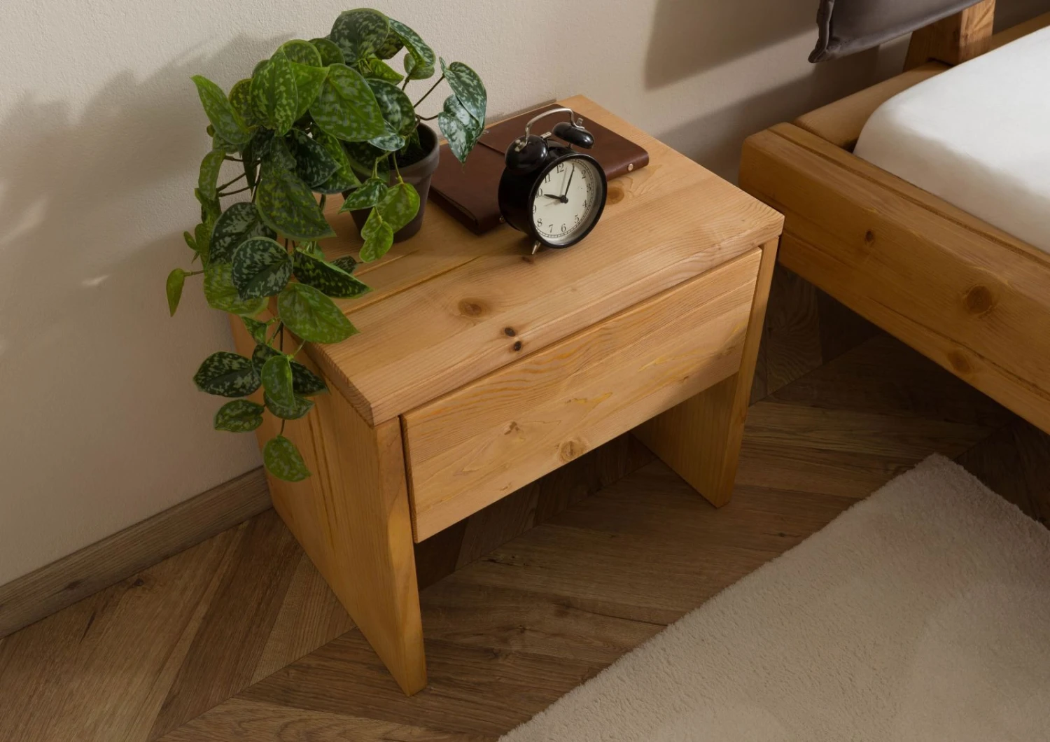 Comodino In Legno Di Abete 50x35x46 Oliato - Verniciato/ Natur FICHTELBERG #20 4 Comodino In Legno Di Abete 50x35x46 Oliato - Verniciato/ Natur FICHTELBERG #20 - immagine 2