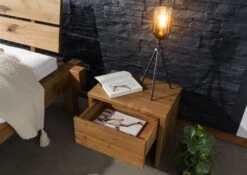 Comodino In Legno Di Cerro 50x35x40 Tabacco Oliato JANGALI #329 -Massivmoebel24 06 680 771 3029 4