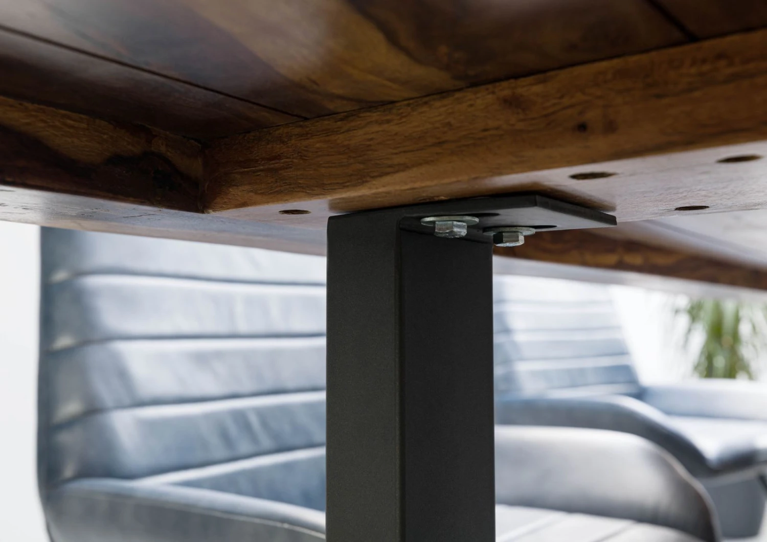 FREEFORM 5 Tavolo Da Pranzo In Legno Di Sheesham - Verniciato Natur / Gambe In Ferro U Antracite Matt 200x100 9 FREEFORM 5 Tavolo Da Pranzo In Legno Di Sheesham - Verniciato Natur / Gambe In Ferro U Antracite Matt 200x100 - immagine 7