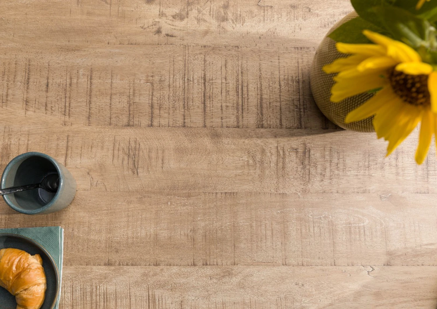 FREEFORM 5 Tavolo Da Pranzo In Legno Di Mango - Verniciato Beige / Gambe In Ferro X Antracite Matt 200x100 7 FREEFORM 5 Tavolo Da Pranzo In Legno Di Mango - Verniciato Beige / Gambe In Ferro X Antracite Matt 200x100 - immagine 5