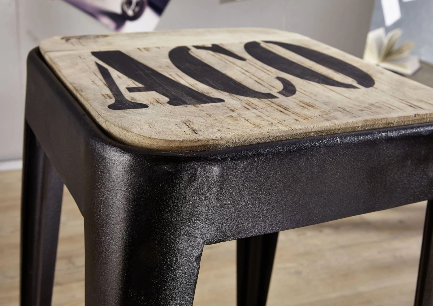 Sgabello In Legno Di Mango 35x35x60 Mango Naturale Stampato FACTORY #129 5 Sgabello In Legno Di Mango 35x35x60 Mango Naturale Stampato FACTORY #129 - immagine 3