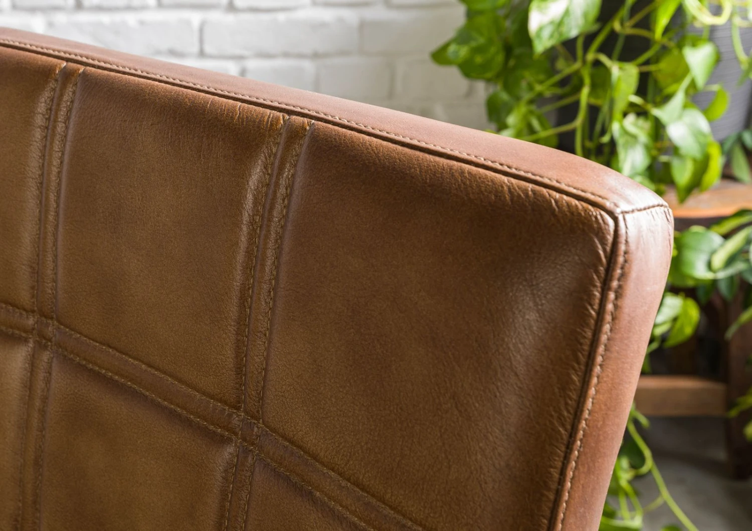 IRON LABEL #24 Sedia In Vera Pelle - Marrone 51x62x79 6 IRON LABEL #24 Sedia In Vera Pelle - Marrone 51x62x79 - immagine 4