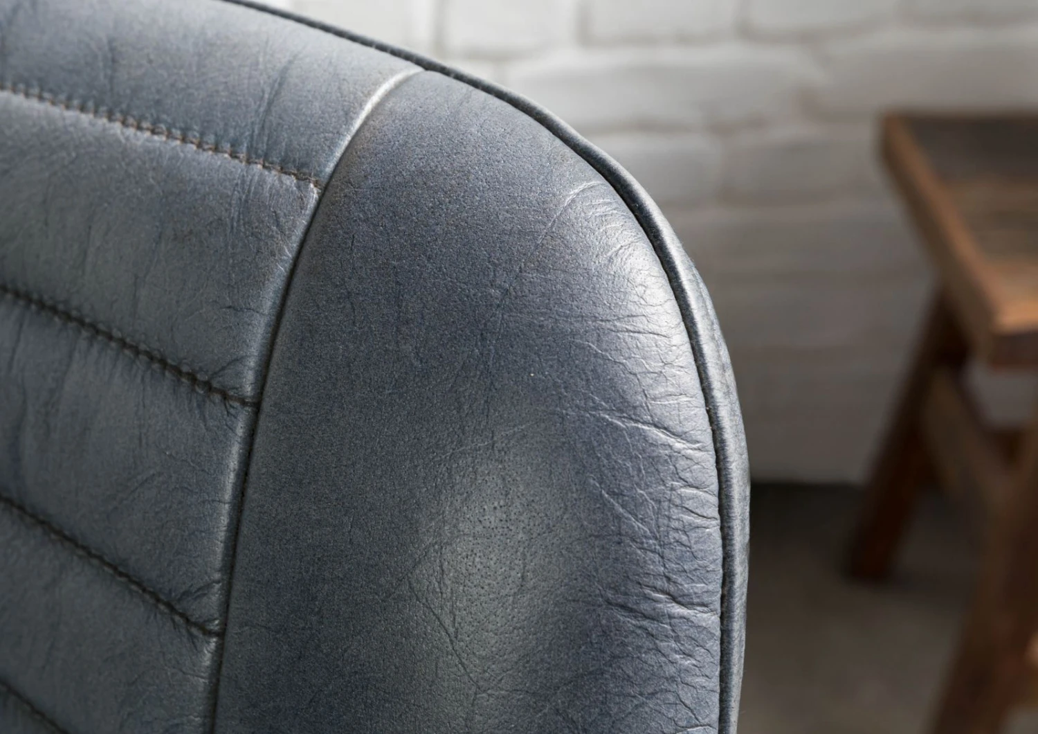 IRON LABEL #509 Sedia In Vera Pelle - Blu 49x56x83 6 IRON LABEL #509 Sedia In Vera Pelle - Blu 49x56x83 - immagine 4