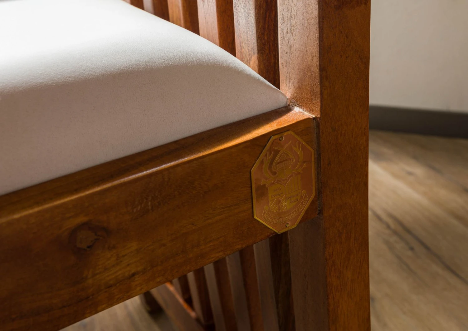 OXFORD #028 Poltrona In Legno Di Acacia - Laccato / Miele 59x63x109 ZENO 7 OXFORD #028 Poltrona In Legno Di Acacia - Laccato / Miele 59x63x109 ZENO - immagine 5