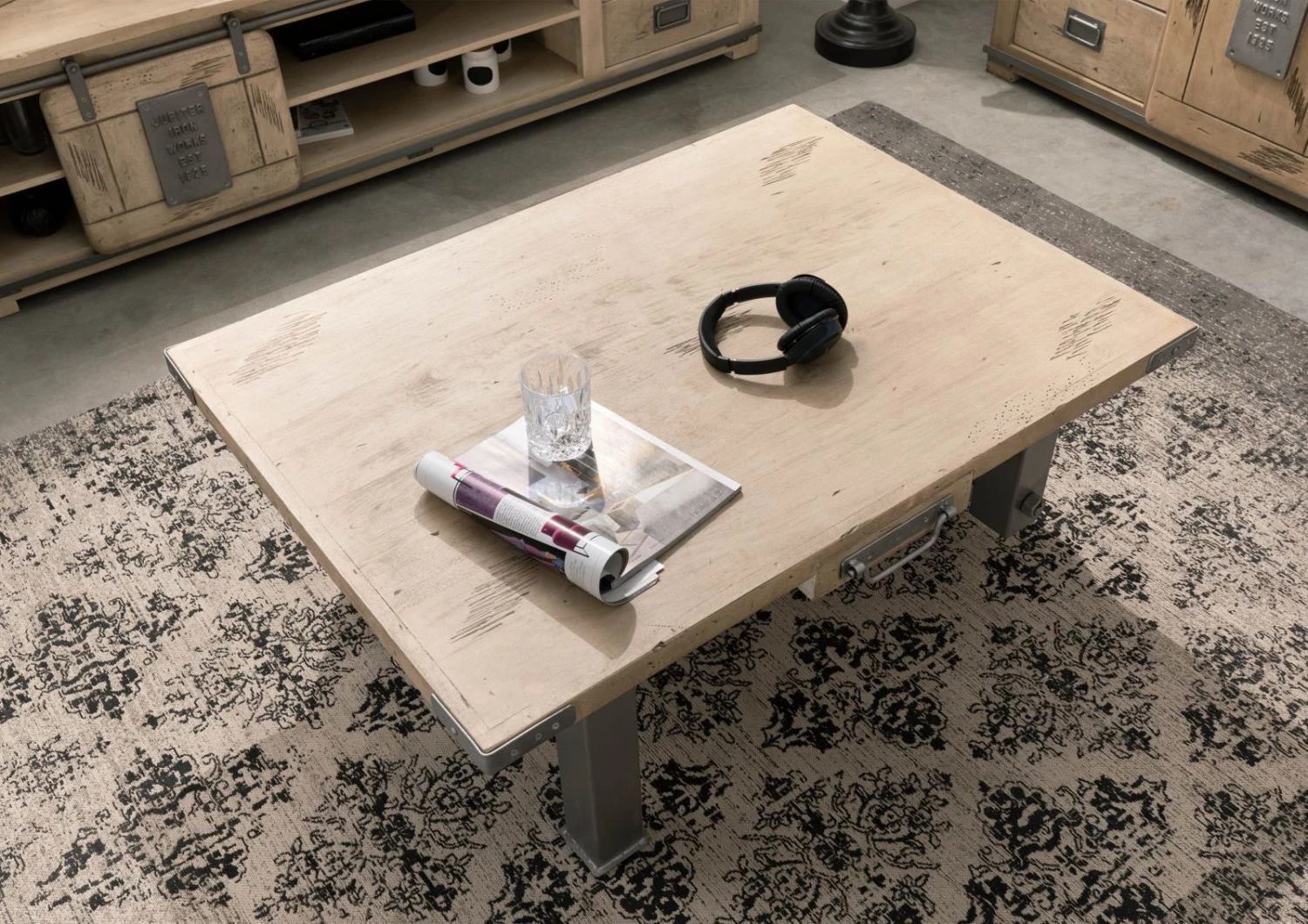 Tavolino Da Salotto In Legno Di Mango 110x80x43 Sbiancato Laccato RAILWAY #305 4 Tavolino Da Salotto In Legno Di Mango 110x80x43 Sbiancato Laccato RAILWAY #305 - immagine 2