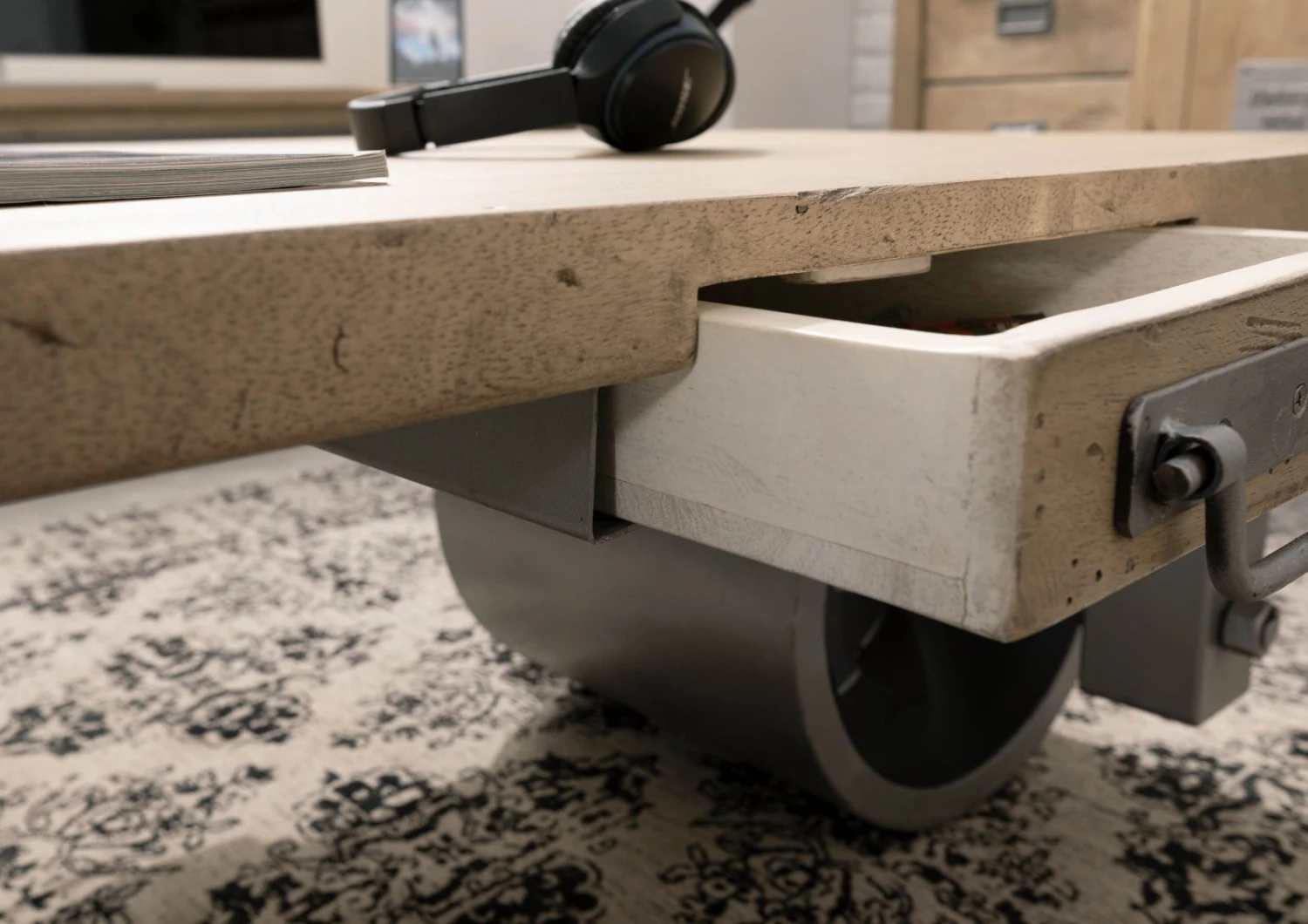 Tavolino Da Salotto In Legno Di Mango 110x80x43 Sbiancato Laccato RAILWAY #305 7 Tavolino Da Salotto In Legno Di Mango 110x80x43 Sbiancato Laccato RAILWAY #305 - immagine 5