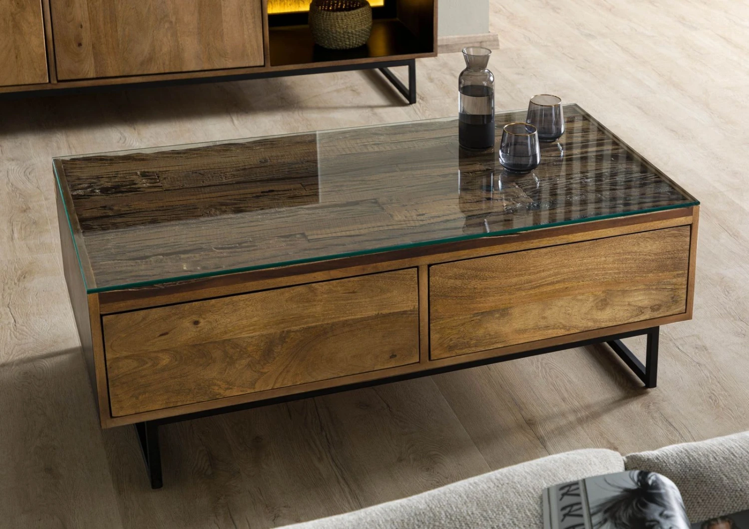 Tavolino Da Salotto In Legno Di Mango / Legno Riciclato 120x60x40 Laccato / Nero / Naturale DAVIS #50 4 Tavolino Da Salotto In Legno Di Mango / Legno Riciclato 120x60x40 Laccato / Nero / Naturale DAVIS #50 - immagine 2