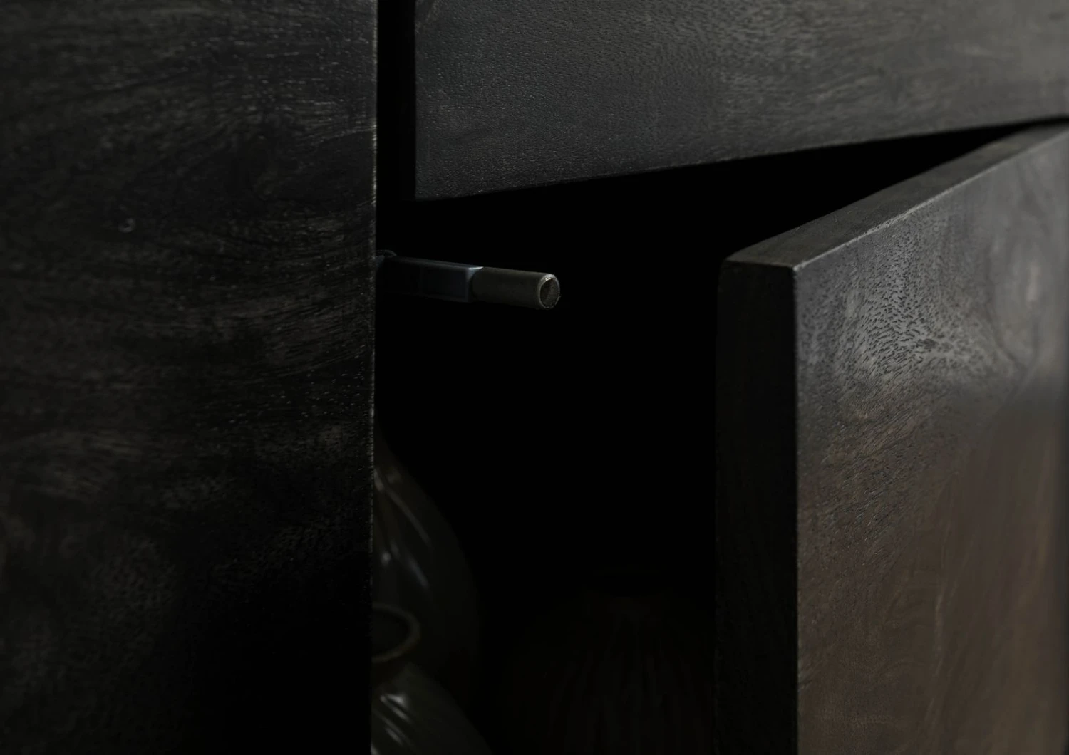 CHICAGO #208 Comò In Legno Di Mango - Oliato / Antracite 90x45x85 8 CHICAGO #208 Comò In Legno Di Mango - Oliato / Antracite 90x45x85 - immagine 6