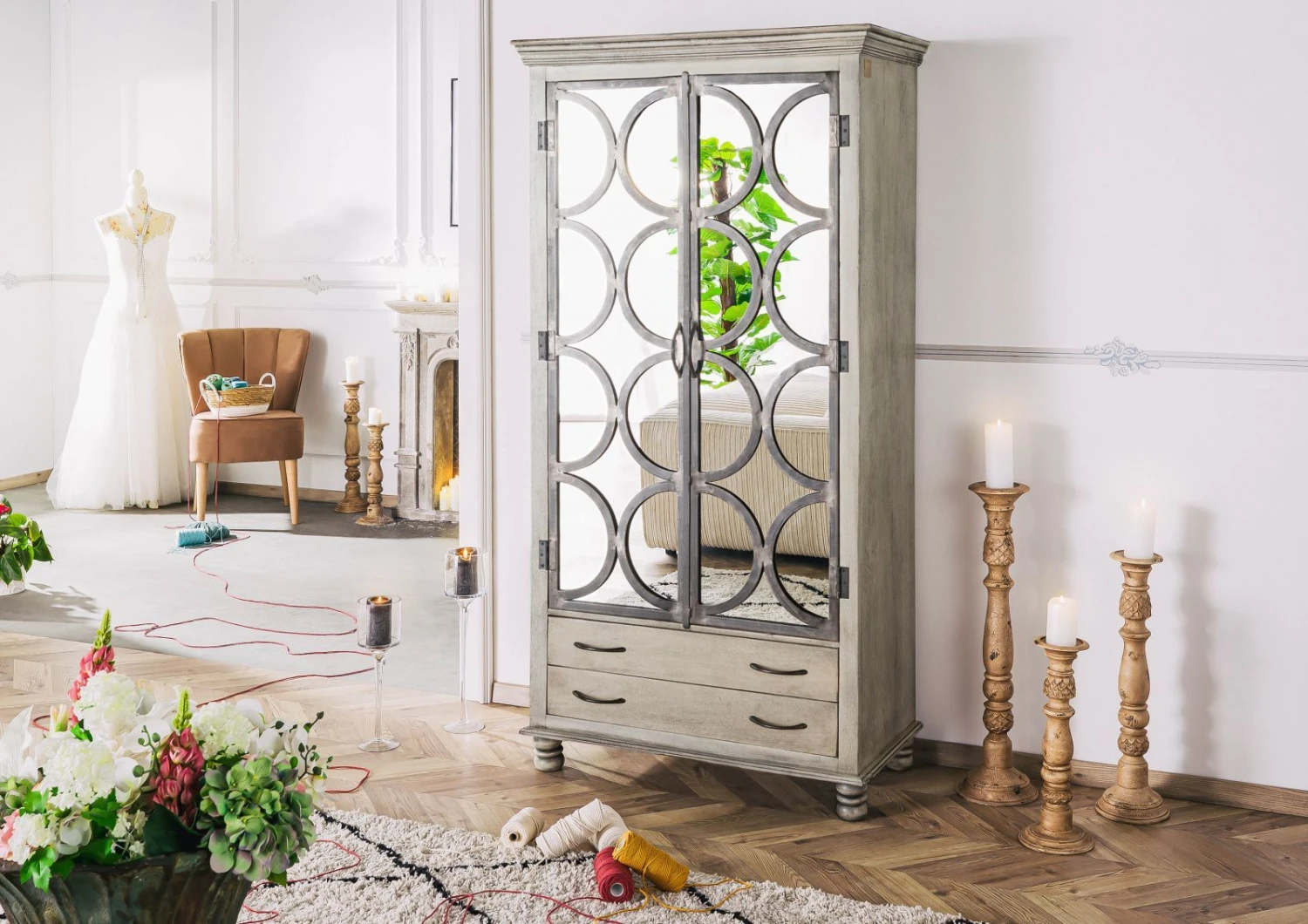 Armadio In Legno Di Mango 97x50x190 Grigio Scuro Laccato HERMITAGE #619 4 Armadio In Legno Di Mango 97x50x190 Grigio Scuro Laccato HERMITAGE #619 - immagine 2