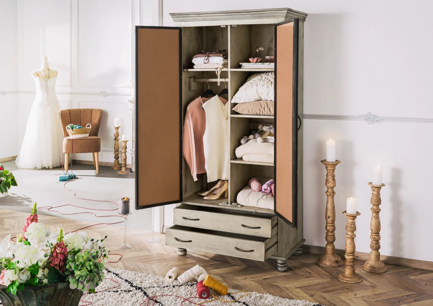 Armadio In Legno Di Mango 97x50x190 Grigio Scuro Laccato HERMITAGE #619 5 Armadio In Legno Di Mango 97x50x190 Grigio Scuro Laccato HERMITAGE #619 - immagine 3