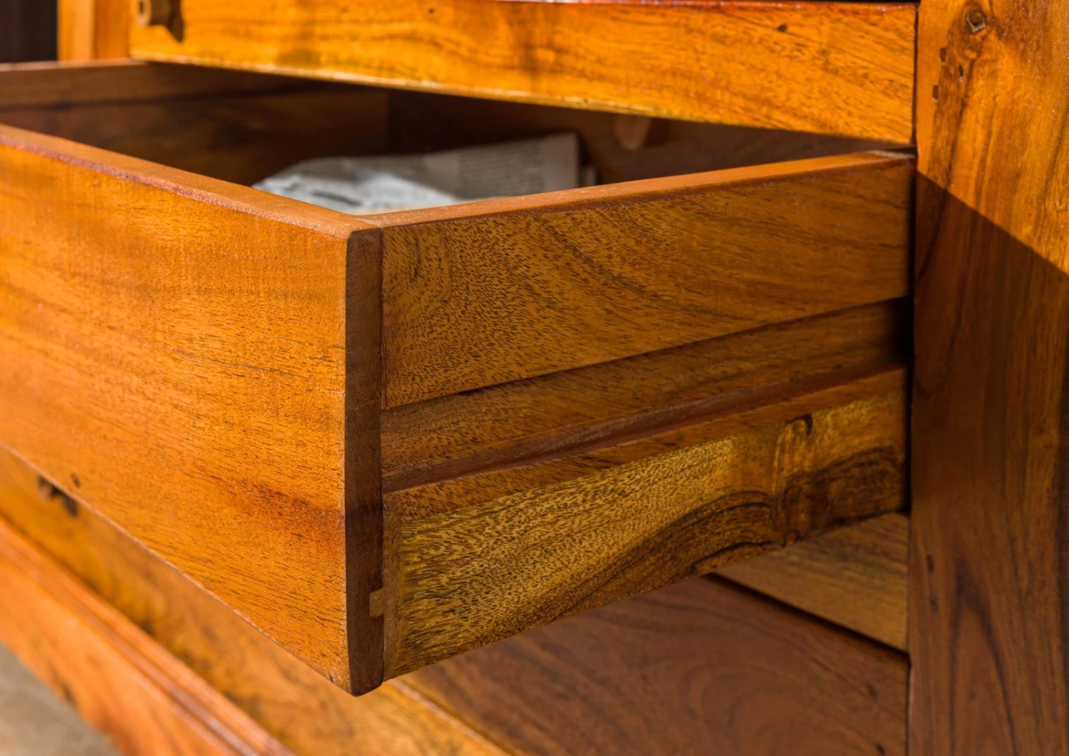 Vetrina In Legno Di Acacia 110x45x155 Miele Dorato Laccato OXFORD #0425 7 Vetrina In Legno Di Acacia 110x45x155 Miele Dorato Laccato OXFORD #0425 - immagine 5