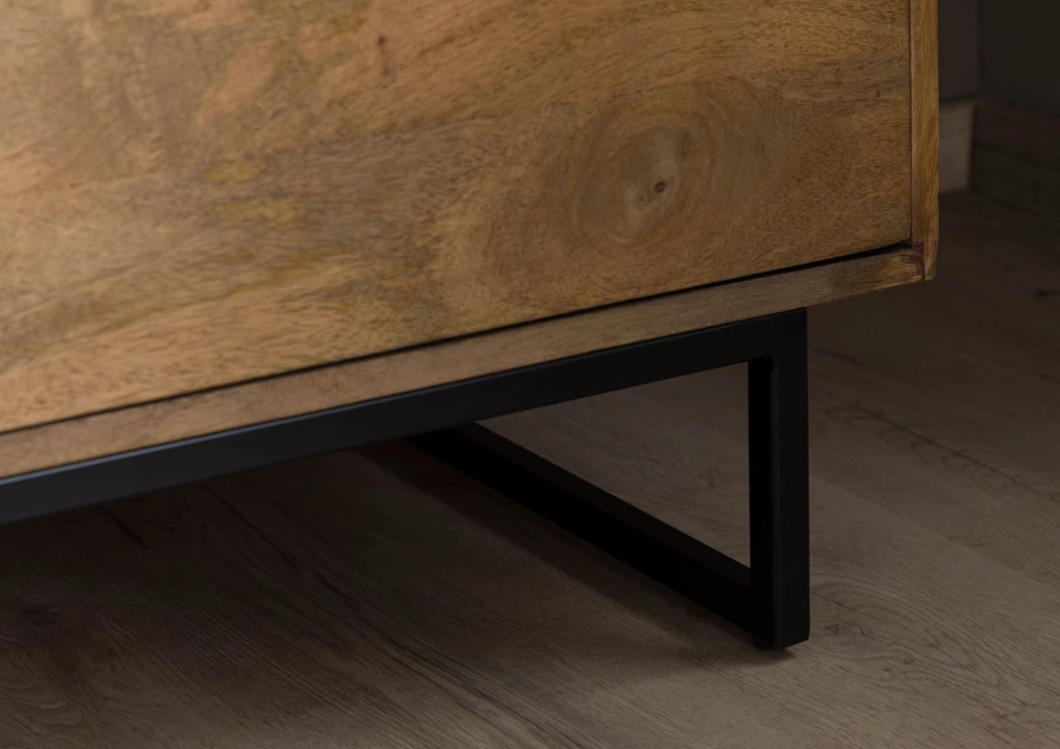 Vetrina In Legno Di Mango / Legno Riciclato 110x47x182 Laccato / Nero / Naturale DAVIS #31 6 Vetrina In Legno Di Mango / Legno Riciclato 110x47x182 Laccato / Nero / Naturale DAVIS #31 - immagine 4