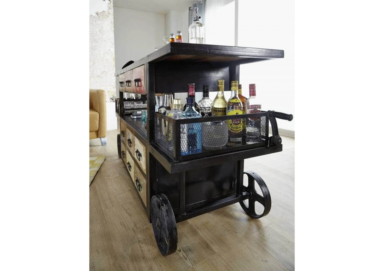 INDUSTRIAL #17 Mobile Bar In Legno Riciclato E Ferro - Laccato Multicolore 168x56x85 5 INDUSTRIAL #17 Mobile Bar In Legno Riciclato E Ferro - Laccato Multicolore 168x56x85 - immagine 3