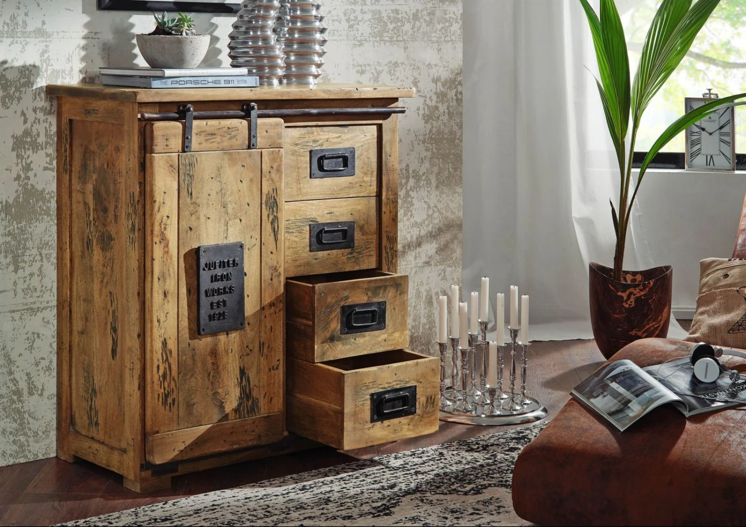 RAILWAY #103 Comò In Legno Di Mango - Laccato / Natur 90x45x100 5 RAILWAY #103 Comò In Legno Di Mango - Laccato / Natur 90x45x100 - immagine 3