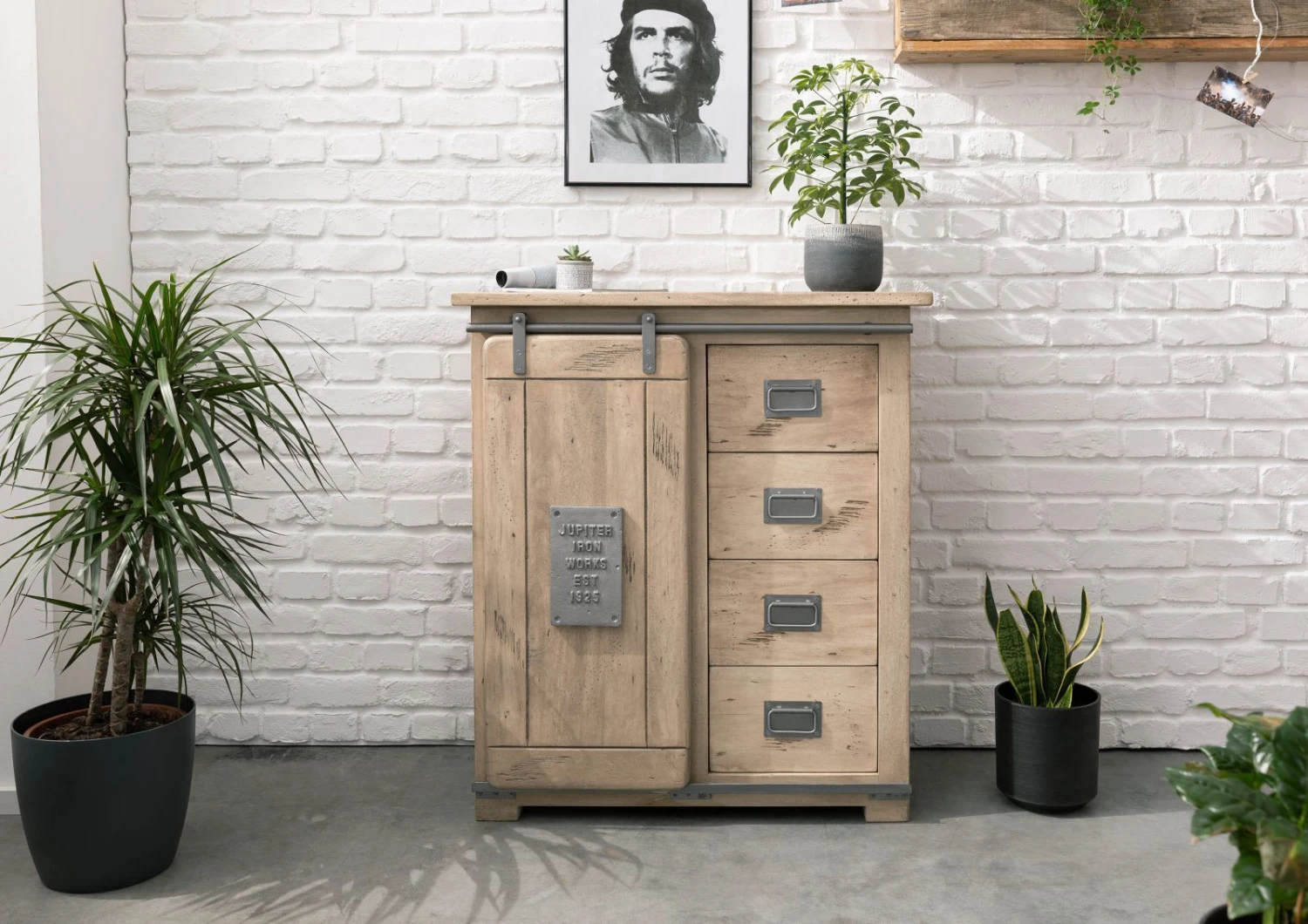 RAILWAY #303 Comò In Legno Di Mango - Laccato / Whitewash 90x45x100 5 RAILWAY #303 Comò In Legno Di Mango - Laccato / Whitewash 90x45x100 - immagine 3