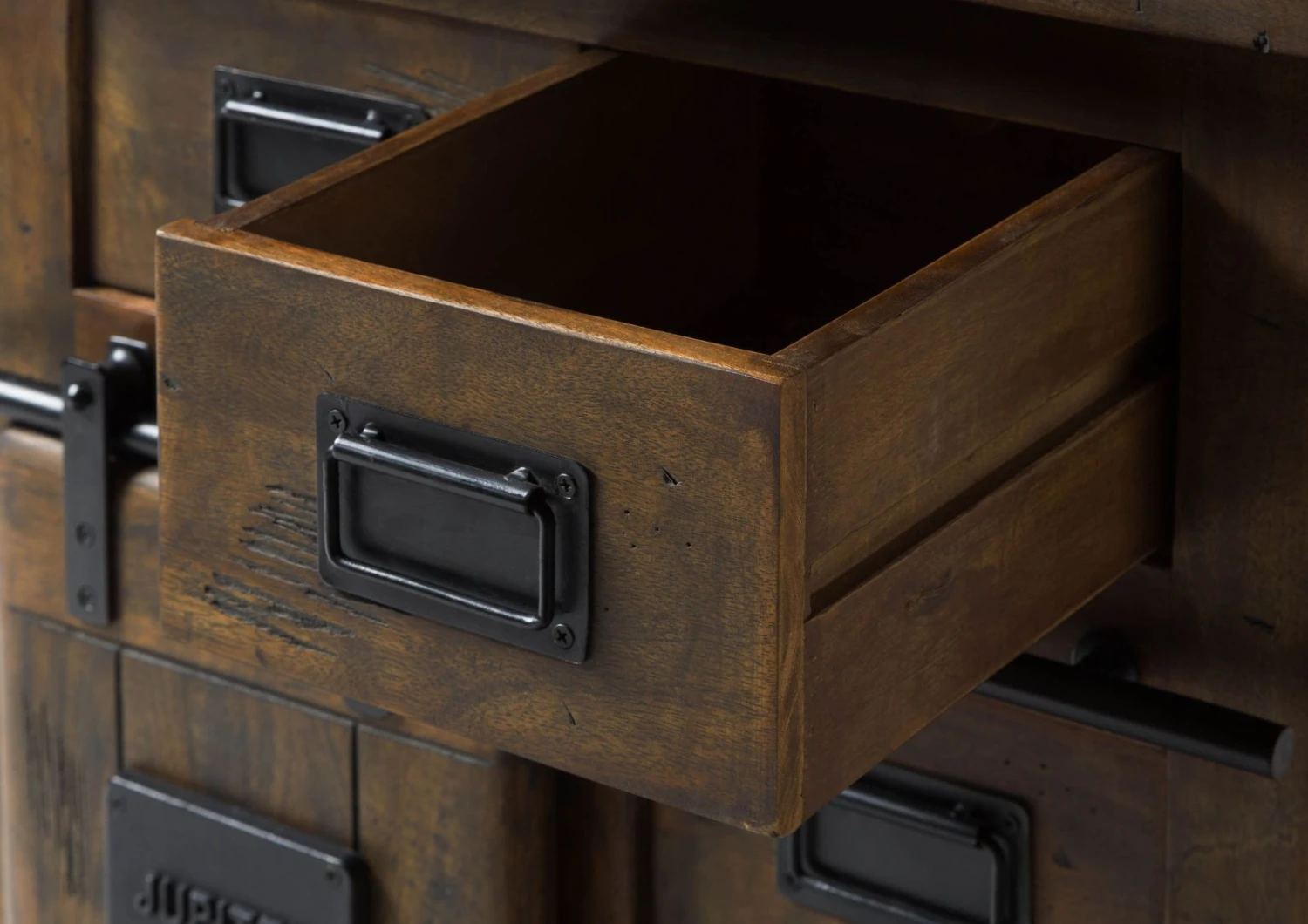 Kommode Mango 70x45x85 Braun Lackiert RAILWAY #411 7 Kommode Mango 70x45x85 Braun Lackiert RAILWAY #411 - immagine 5