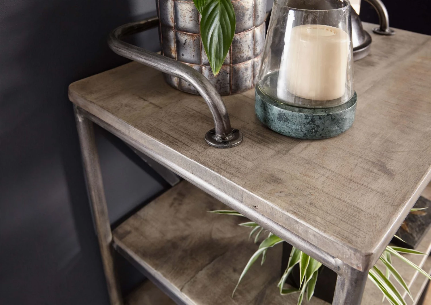 Scaffale In Legno Di Mango 61x46x100 Grigio Scuro Laccato HEAVY INDUSTRY #111 7 Scaffale In Legno Di Mango 61x46x100 Grigio Scuro Laccato HEAVY INDUSTRY #111 - immagine 5