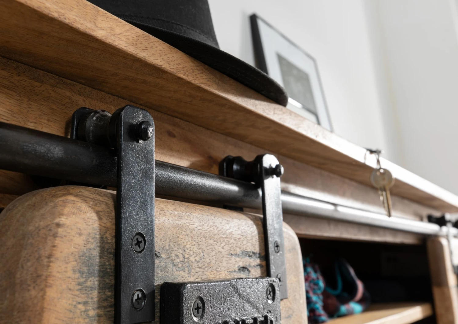 RAILWAY #159 Mensola In Legno Di Mango - Laccato / Natur 115x30x45 7 RAILWAY #159 Mensola In Legno Di Mango - Laccato / Natur 115x30x45 - immagine 5