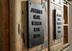 Mensola In Legno Di Mango 90x30x75 Mango Naturale Laccato RAILWAY #154 -Massivmoebel24 09 350 772 0060 6