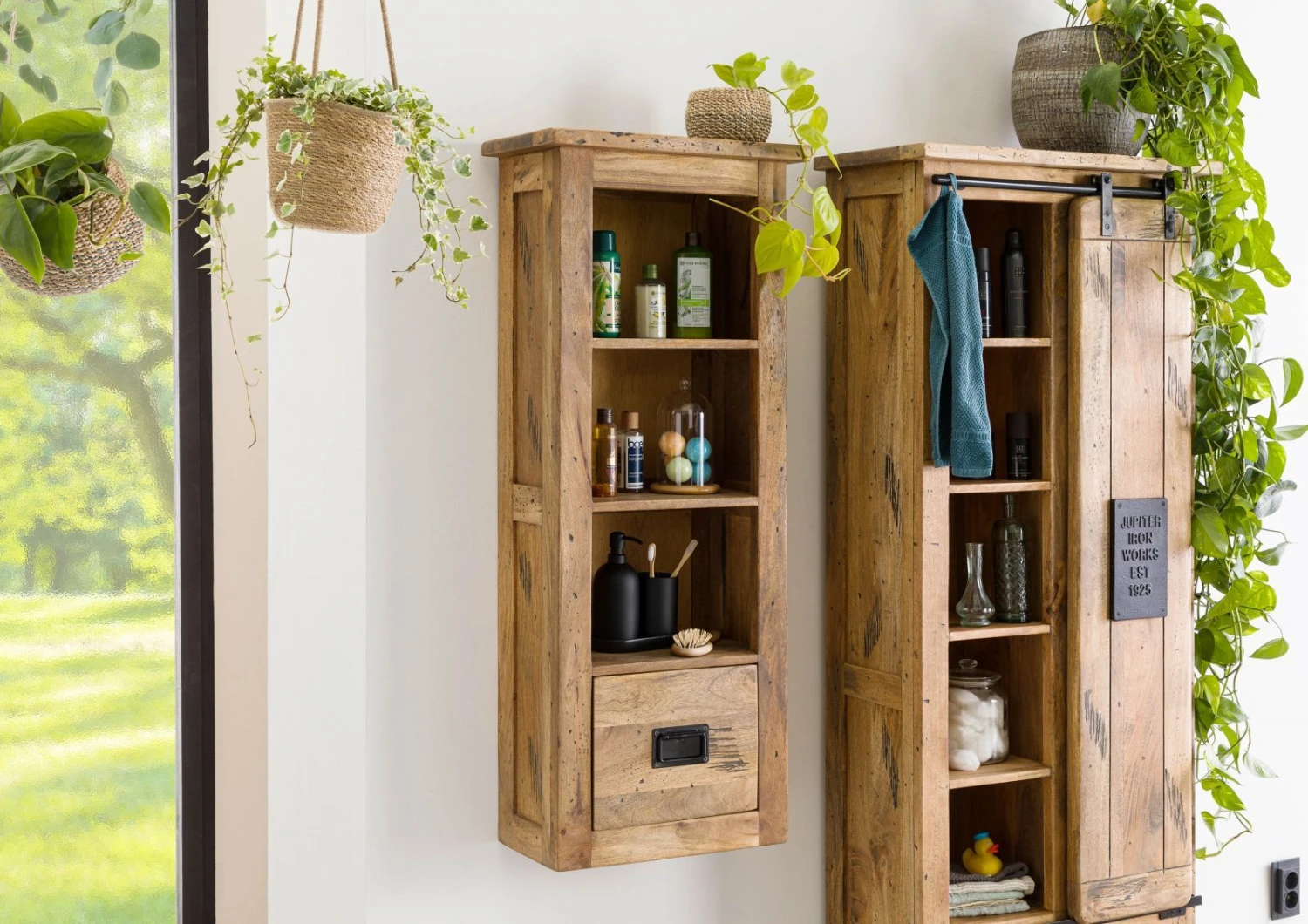 RAILWAY #180 Mobile Pensile In Legno Di Mango - Laccato / Natur 50x26x120 4 RAILWAY #180 Mobile Pensile In Legno Di Mango - Laccato / Natur 50x26x120 - immagine 2