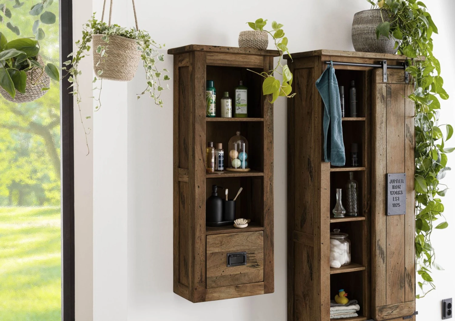 Hängeschrank Mango 50x26x120 Braun Lackiert RAILWAY #480 4 Hängeschrank Mango 50x26x120 Braun Lackiert RAILWAY #480 - immagine 2