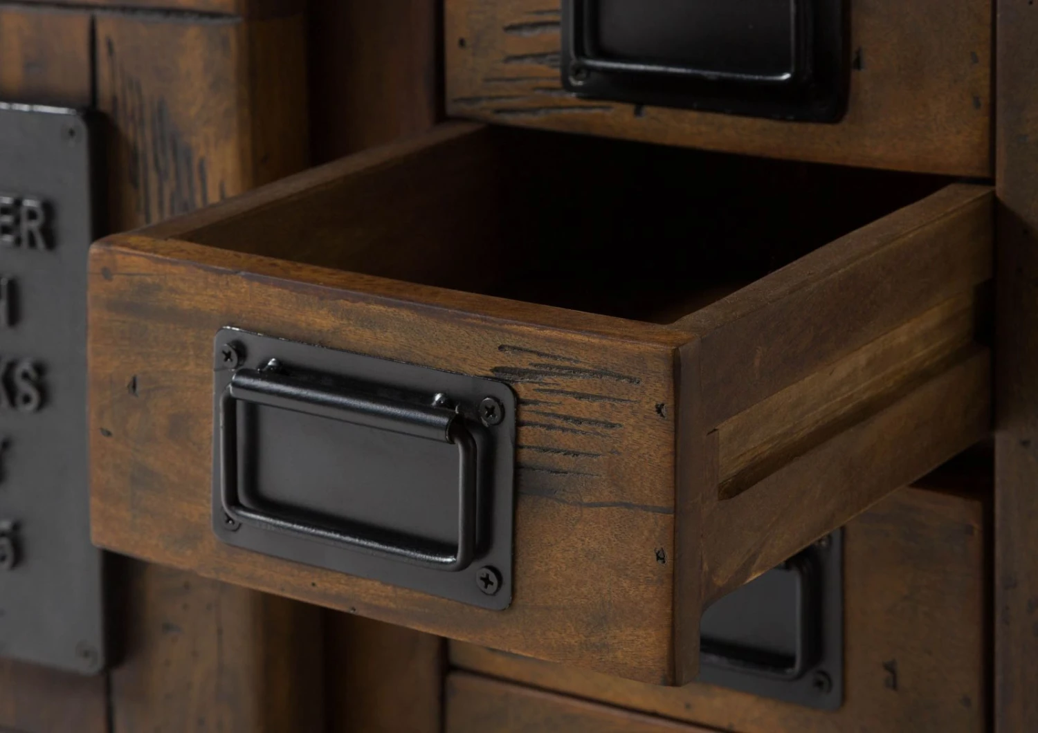 Unterschrank Mango 70x40x60 Braun Lackiert RAILWAY #482 8 Unterschrank Mango 70x40x60 Braun Lackiert RAILWAY #482 - immagine 6