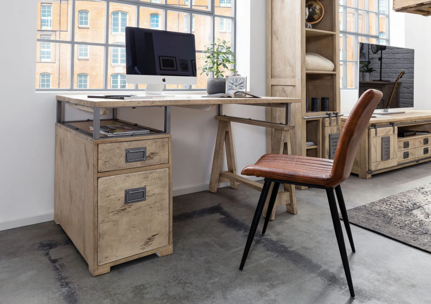 Scrivania In Legno Di Mango 140x78x80 Sbiancato Laccato RAILWAY #329 3 Scrivania In Legno Di Mango 140x78x80 Sbiancato Laccato RAILWAY #329