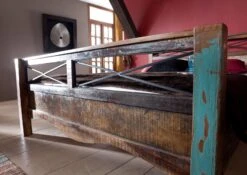 NATURE OF SPIRIT #47 Letto Matrimoniale In Legno Riciclato  Laccato / Multicolore 180x200 -Massivmoebel24 09 638 700 5146 5