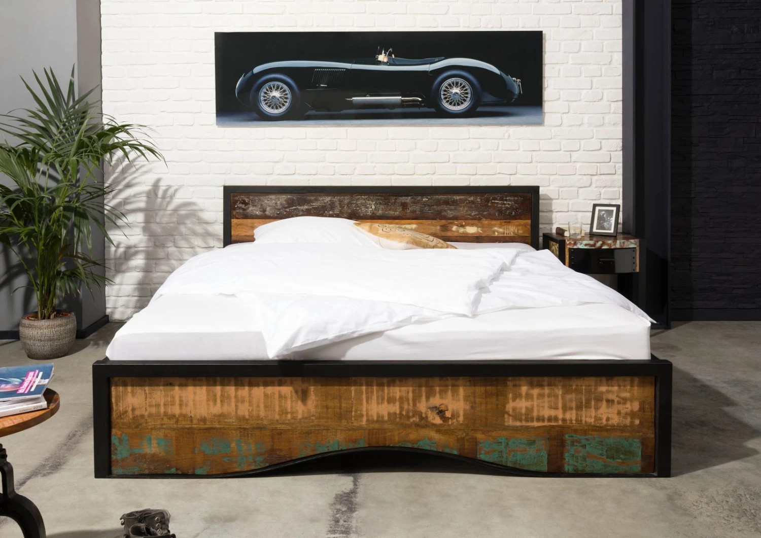 INDUSTRIAL #108 Letto Matrimoniale In Legno Riciclato E Ferro - Laccato Multicolore 180x200 5 INDUSTRIAL #108 Letto Matrimoniale In Legno Riciclato E Ferro - Laccato Multicolore 180x200 - immagine 3