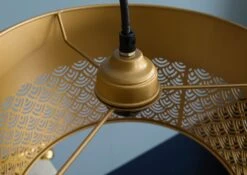 Lampada A Sospensione 30x30x20 Color Oro LOS ANGELES #81 13 Lampada A Sospensione 30x30x20 Color Oro LOS ANGELES #81 -Massivmoebel24 09 916 891 0081 04