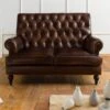 CHESTERFIELD #106 Divano 2 Posti - Vera Pelle / Marrone 140x84x94 1 CHESTERFIELD #106 Divano 2 Posti - Vera Pelle / Marrone 140x84x94 -Massivmoebel24 09 920 890 1006 1