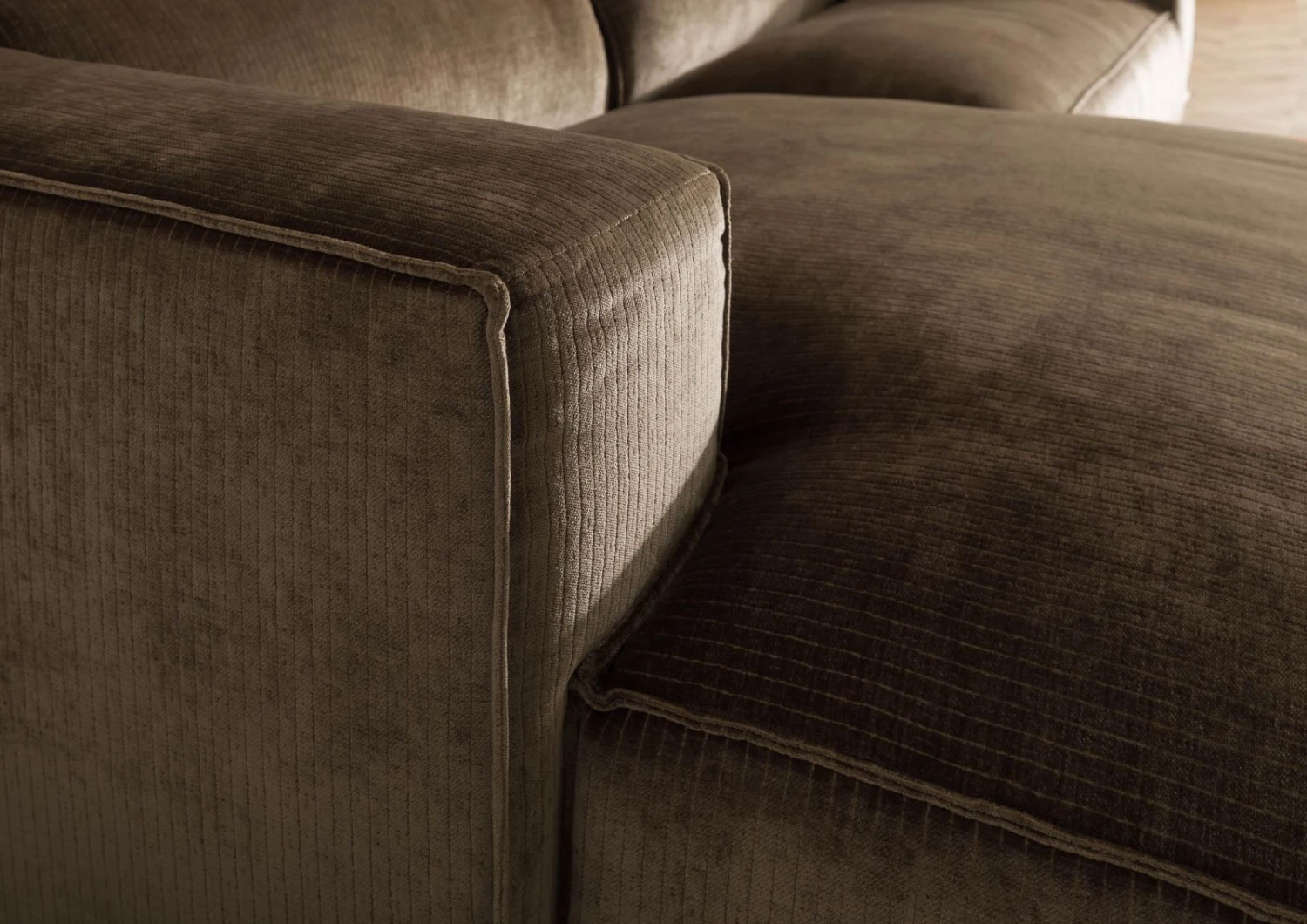 VALENCIA Divano Angolare - Stoffa / Taupe 304x164x69 7 VALENCIA Divano Angolare - Stoffa / Taupe 304x164x69 - immagine 5