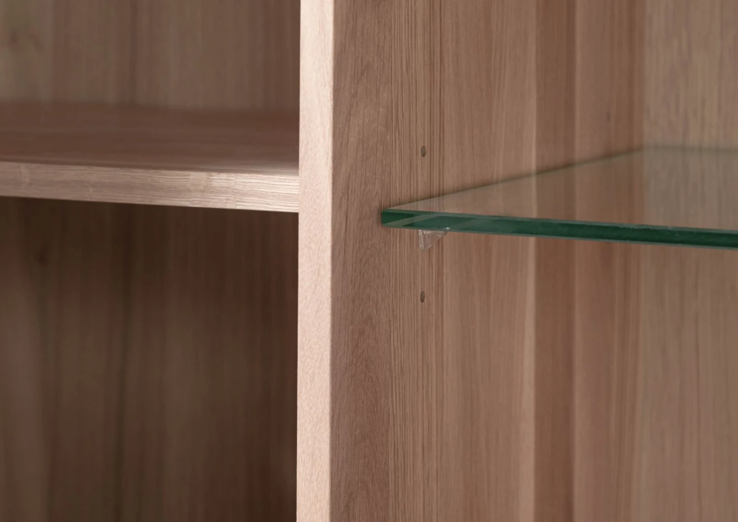 VILLANDERS #207 Credenza In Legno Di Quercia Selvatica - Oliato / Bianco 166x40x148 6 VILLANDERS #207 Credenza In Legno Di Quercia Selvatica - Oliato / Bianco 166x40x148 - immagine 4