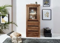 Vetrina In Legno Di Quercia Selvatica/ Cerro 62x42x150 Tabacco Marrone Oliato MONTREUX #322 12 Vetrina In Legno Di Quercia Selvatica/ Cerro 62x42x150 Tabacco Marrone Oliato MONTREUX #322 -Massivmoebel24 48 320 100 2022 3