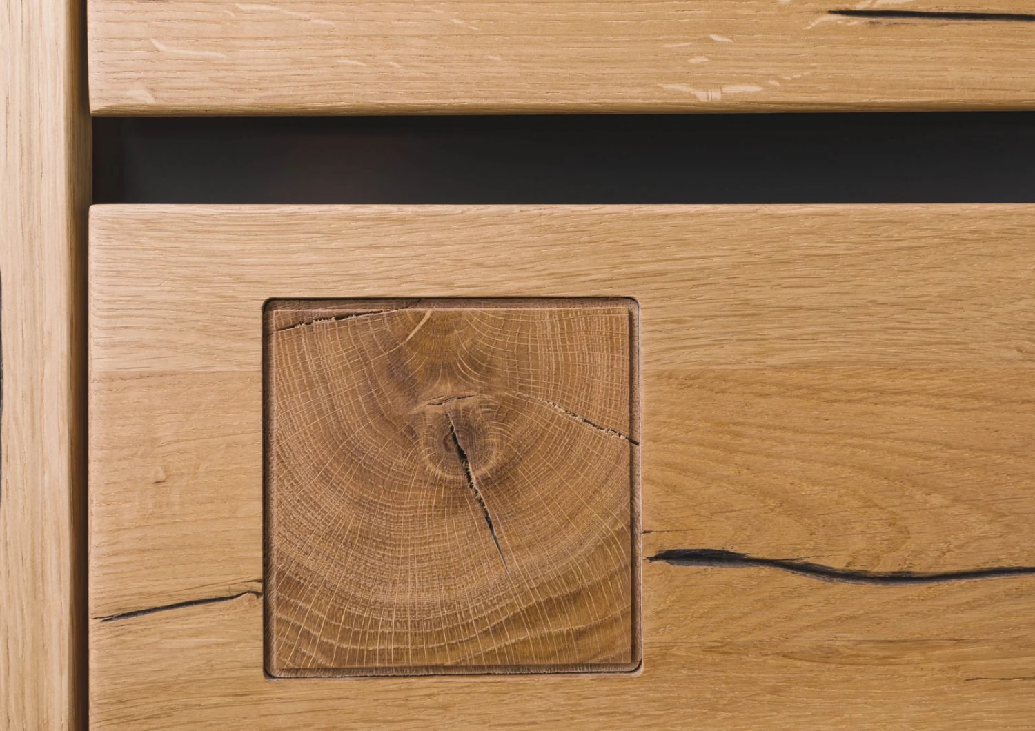 Vetrina In Legno Quercia Selvatica - Oliato / Natur 65x40x205 VILLANDERS #146 8 Vetrina In Legno Quercia Selvatica - Oliato / Natur 65x40x205 VILLANDERS #146 - immagine 6