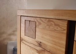 VILLANDERS #130 Armadio In Legno Di Quercia Selvatica - Oliato / Natur 103x40x205 12 VILLANDERS #130 Armadio In Legno Di Quercia Selvatica - Oliato / Natur 103x40x205 -Massivmoebel24 48 900 200 0030 4