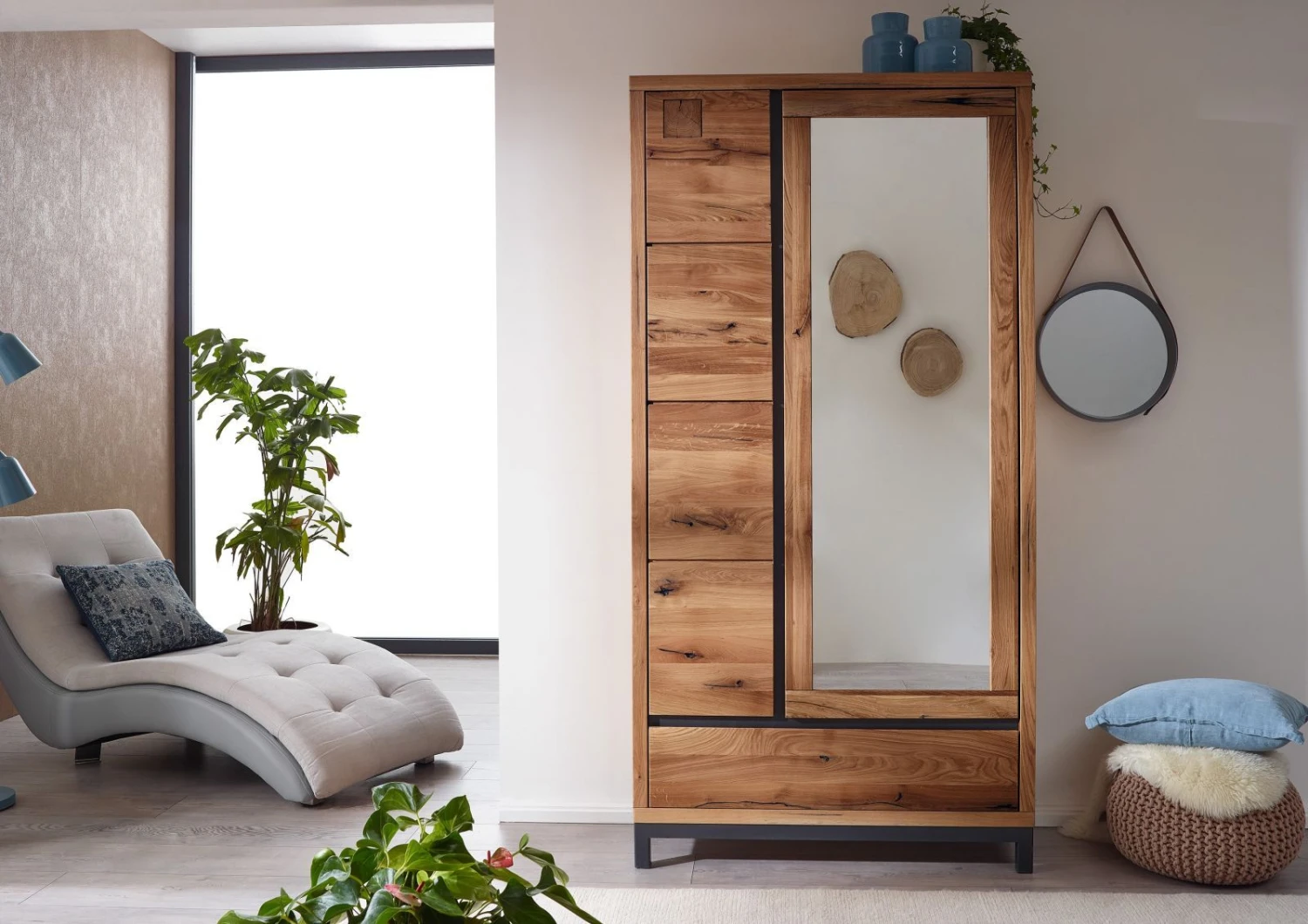 VILLANDERS #330 Armadio In Legno Di Quercia Selvatica - Oliato / Tabacco 103x40x205 4 VILLANDERS #330 Armadio In Legno Di Quercia Selvatica - Oliato / Tabacco 103x40x205 - immagine 2