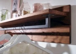 VILLANDERS #334Appendiabiti In Legno Di Quercia Selvatica - Oliato / Tabacco 120x20x25 10 VILLANDERS #334Appendiabiti In Legno Di Quercia Selvatica - Oliato / Tabacco 120x20x25 -Massivmoebel24 48 900 200 2034 4