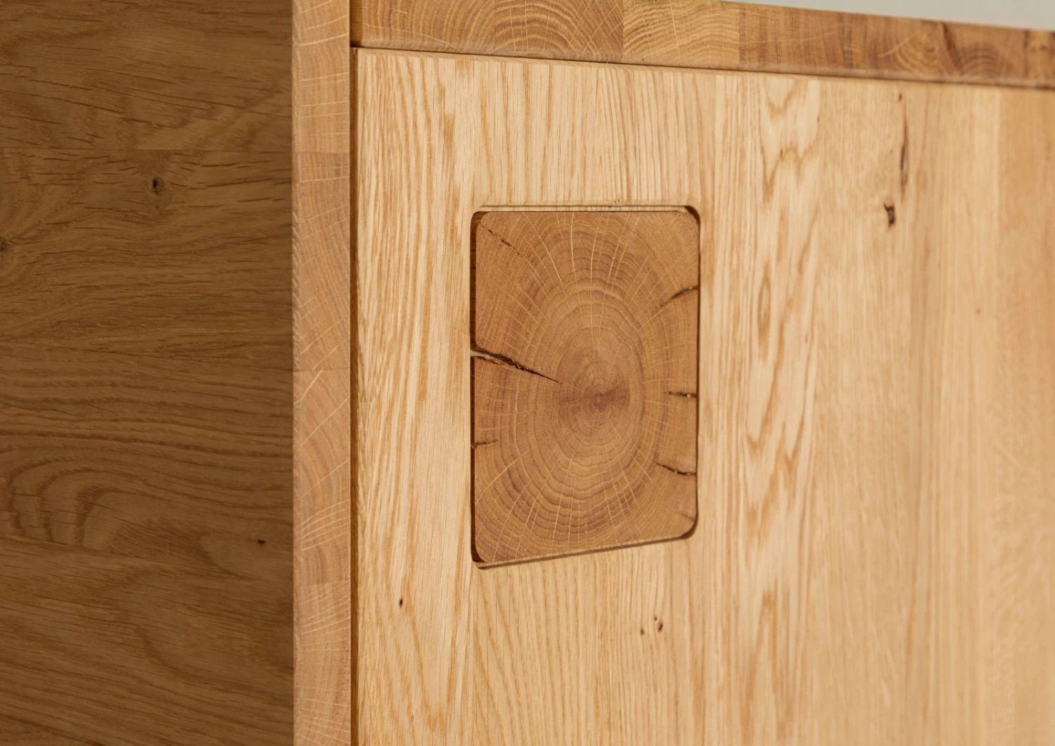 KITZBÜHEL #105 Credenza In Legno Di Quercia Selvatica - Laccato Oliato / Naturale 50x43,5x143 8 KITZBÜHEL #105 Credenza In Legno Di Quercia Selvatica - Laccato Oliato / Naturale 50x43,5x143 - immagine 6