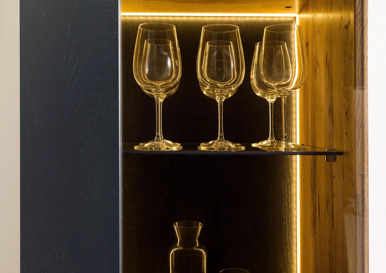 KITZBÜHEL #105 Credenza In Legno Di Quercia Selvatica - Laccato Oliato / Naturale 50x43,5x143 9 KITZBÜHEL #105 Credenza In Legno Di Quercia Selvatica - Laccato Oliato / Naturale 50x43,5x143 - immagine 7