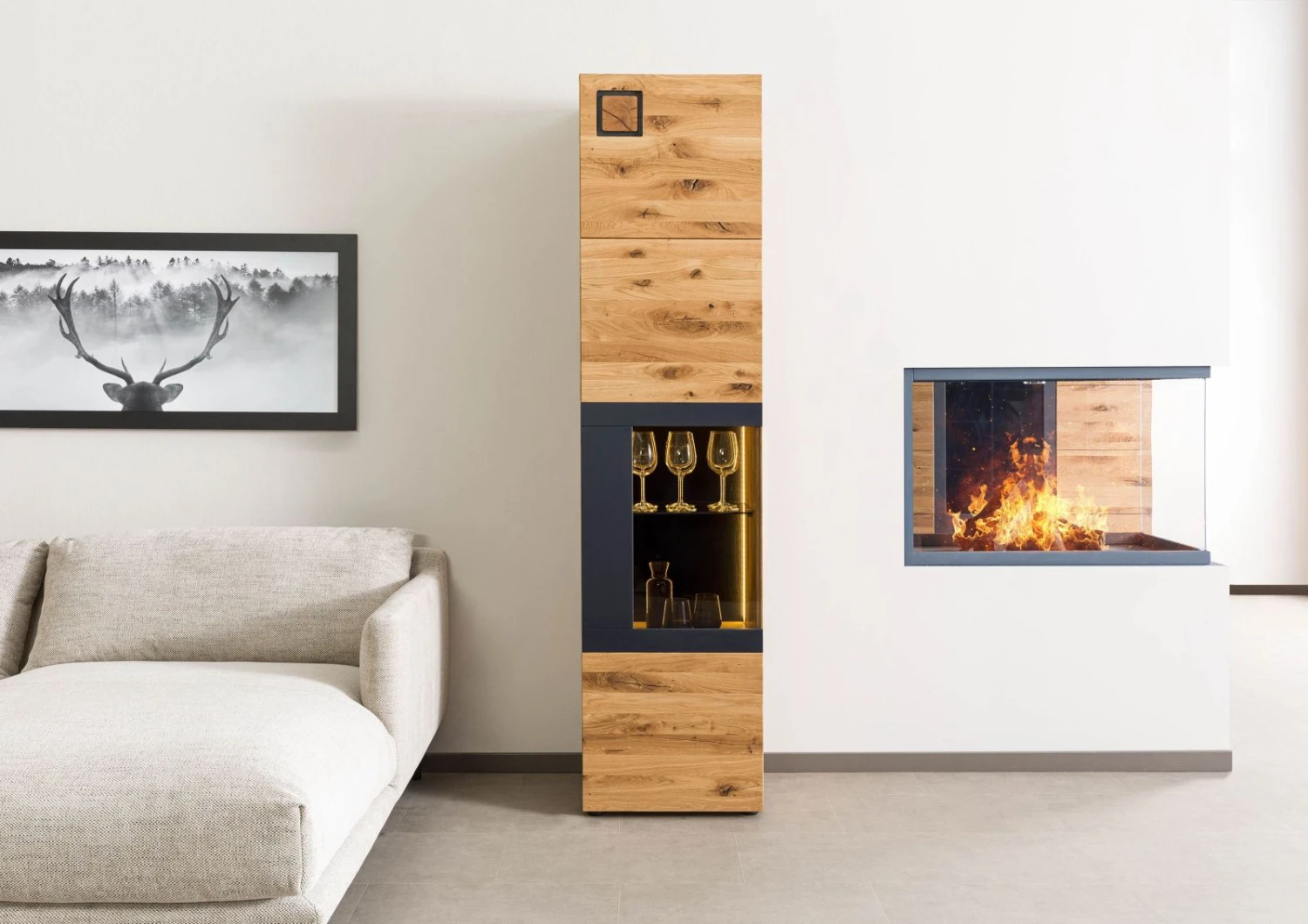 KITZBÜHEL #103 Vetrina In Legno Di Quercia Selvatica - Laccato Oliato / Naturale 50x43,5x204 3 KITZBÜHEL #103 Vetrina In Legno Di Quercia Selvatica - Laccato Oliato / Naturale 50x43,5x204