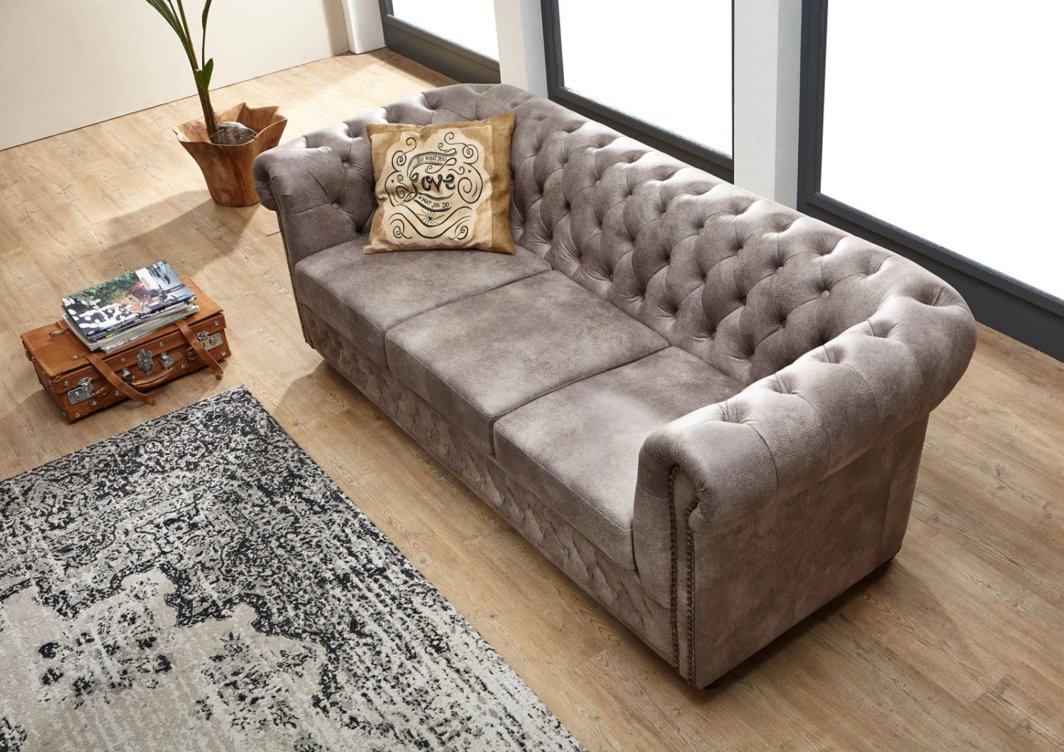 OXFORD Divano Chesterfield - Stoffa / Argento - Stile Coloniale 203x86x72 4 OXFORD Divano Chesterfield - Stoffa / Argento - Stile Coloniale 203x86x72 - immagine 2